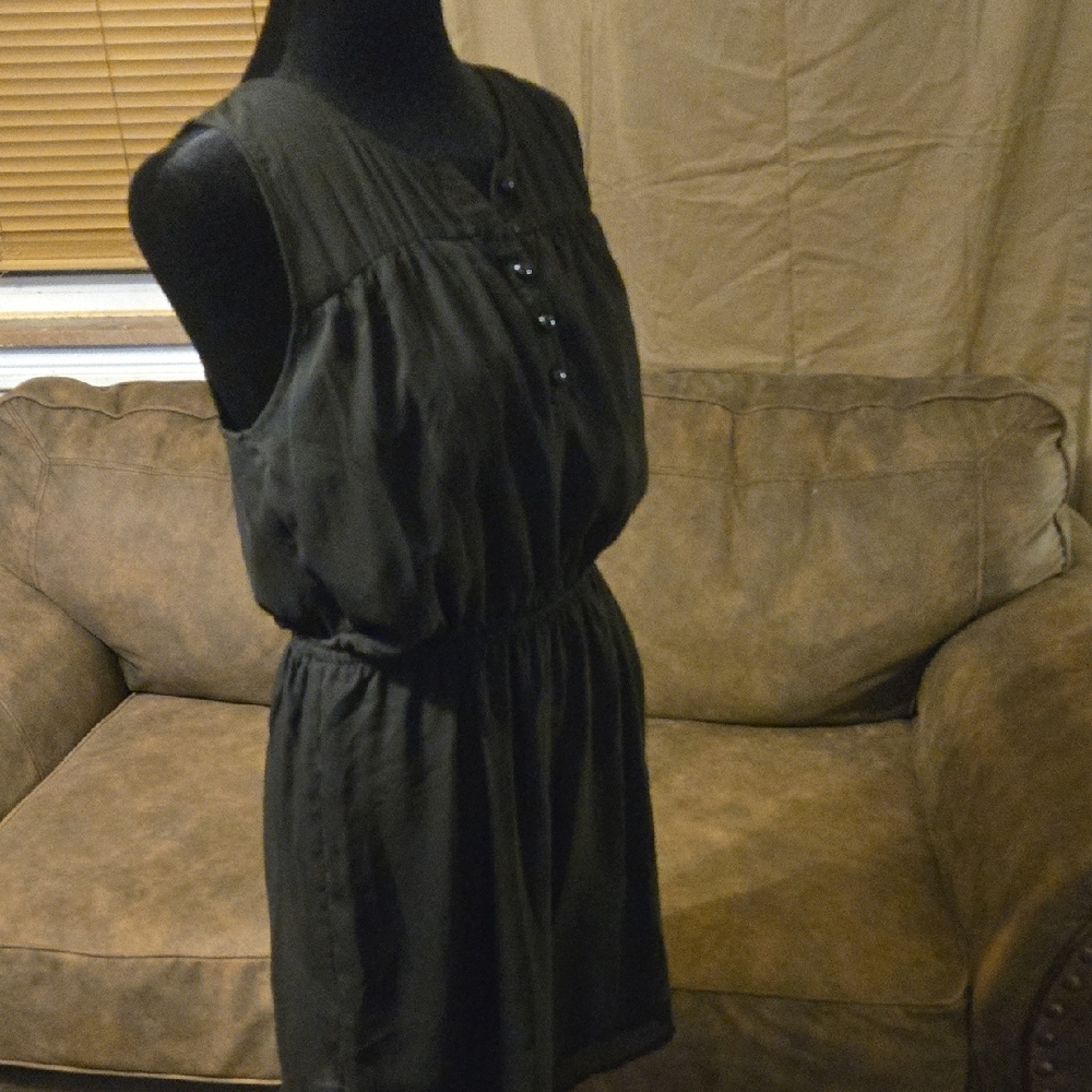 Black Buttonup Sleeveless Mini Dress Made By Love On A Hanger Size M - Picture 10 of 12